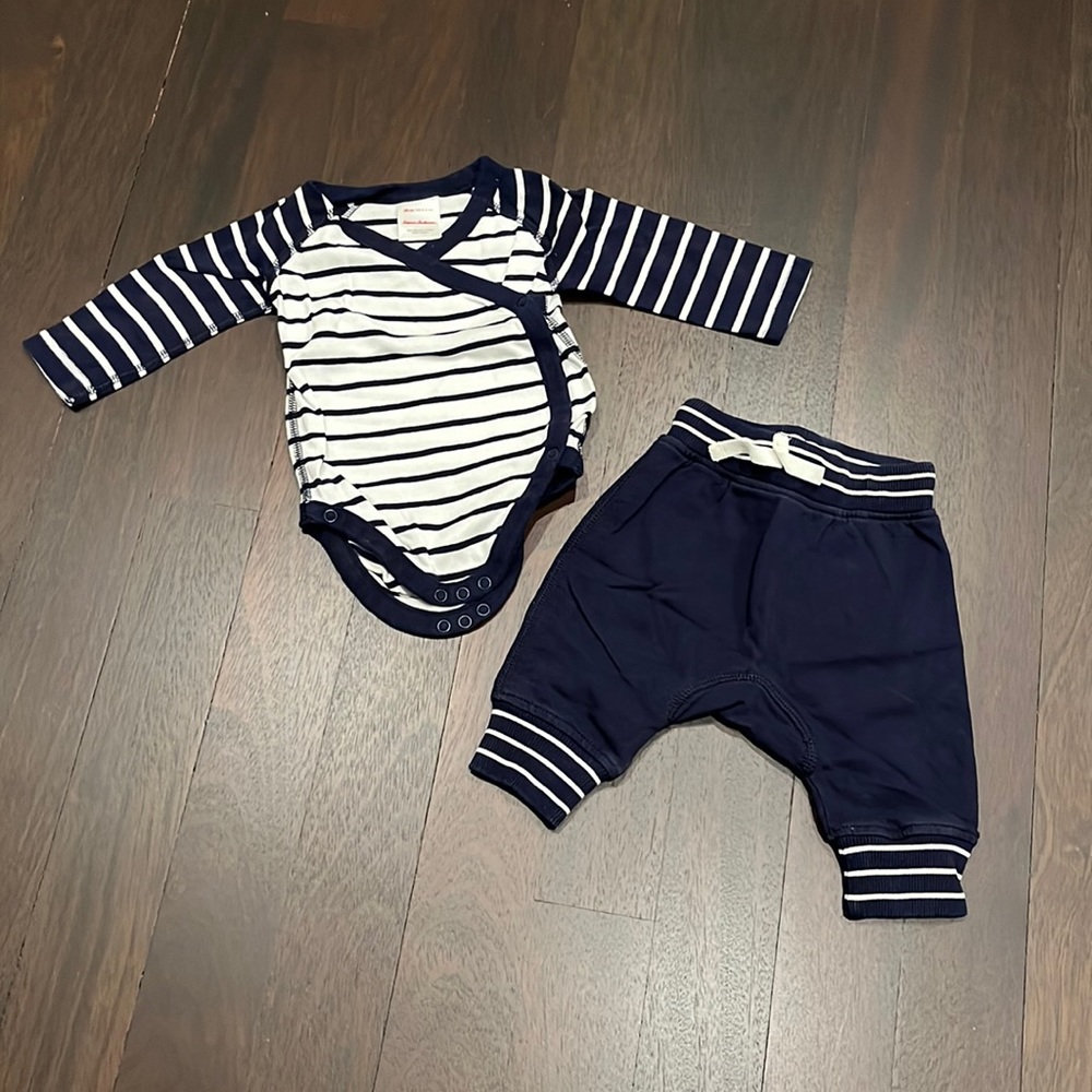 Hanna Andersson long sleeve body suit and pants